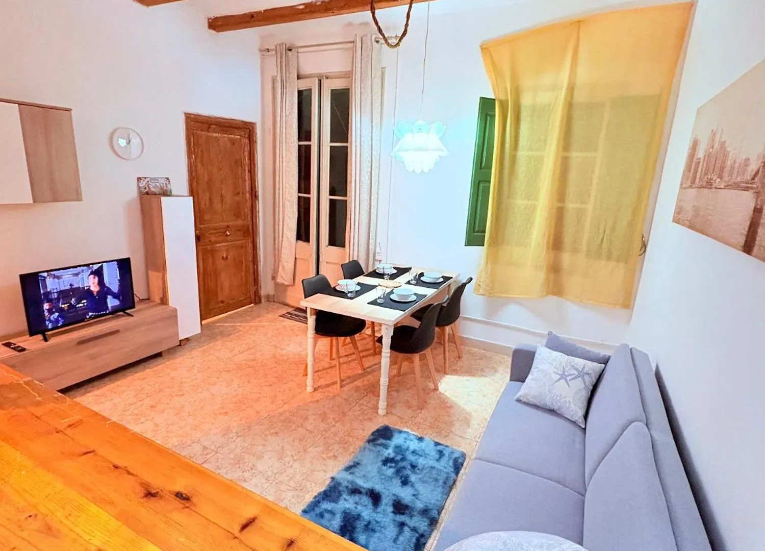 Apartment Amazing And Stylish Flat For 4 People With Breakfast Included 2 Blocks Away From Poblenou Beach Barcelona