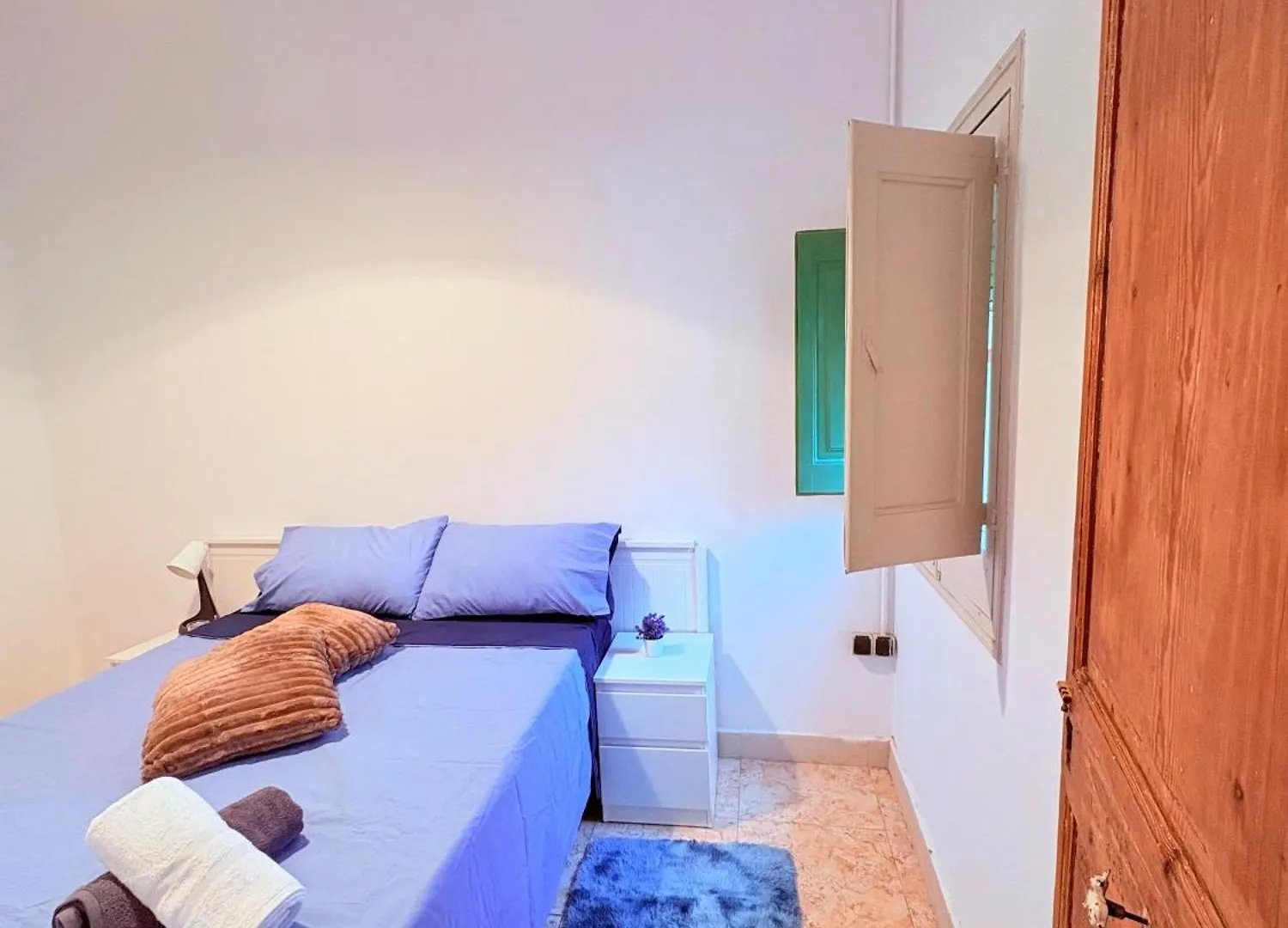 Amazing And Stylish Flat For 4 People With Breakfast Included 2 Blocks Away From Poblenou Beach Barcelona Apartment